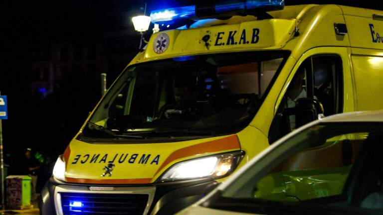 Συναγερμός στο Δοξάτο Δράμας: Άνδρας βρέθηκε χωρίς τις αισθήσεις του σε φλεγόμενο διαμέρισμα