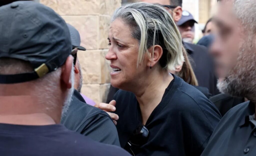 Μαρία Μαζωνάκη: Το μήνυμα «Πάρε και την καρδιά μου» μετά το μνημόσυνο του Γιώργου