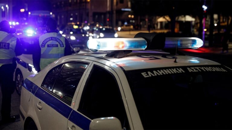 Παρίσταναν γιατρούς και αστυνομικούς και άρπαξαν πάνω από 140.000 ευρώ από ηλικιωμένους σε Κρήτη και Βοιωτία