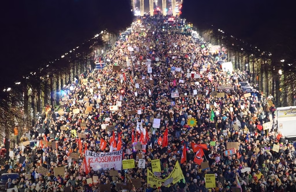 Gen Z: 34 πόλεις στη Γερμανία ετοιμάζονται για διαδηλώσεις – με video