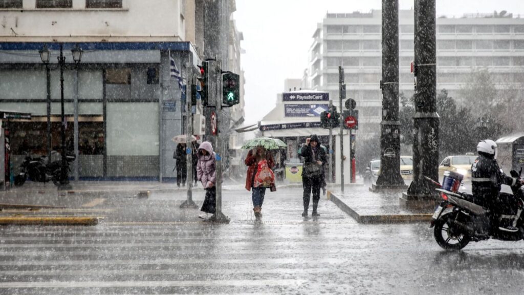 Ισχυρές βροχές, καταιγίδες και πιθανό χαλάζι: Ποιες περιοχές μπαίνουν στο επίκεντρο
