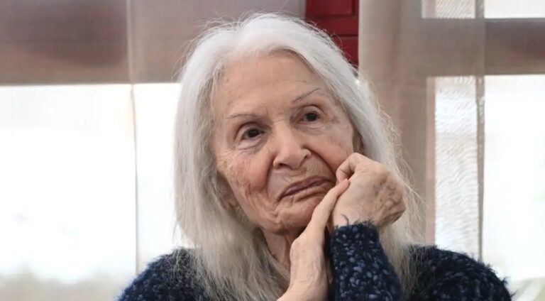 Η Μπέτυ Βαλάση έφυγε από τη ζωή – Η «Λωξάντρα» που σημάδεψε το ελληνικό κοινό