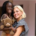 Η Χριστίνα Κοντοβά επέστρεψε στην Ουγκάντα με την κόρη της, Έιντα